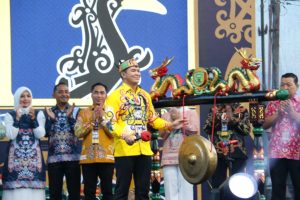 Bupati Pulang Pisau Buka Handep Hapakat Fair 2026